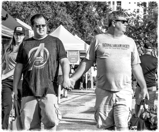 holding-hands20161029_1638-1